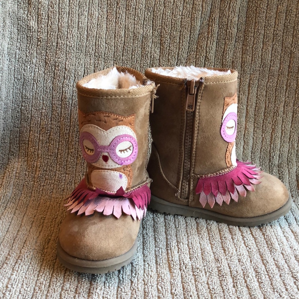 Owl boots